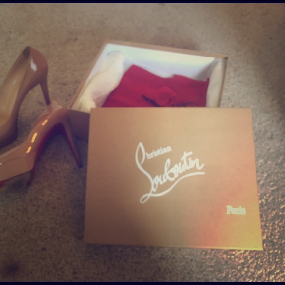 Christian Louboutin Shoes - Christian Louboutin Nude Heels 9.5 Euro 39